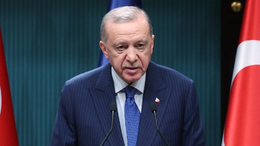 erdogan 2314441 5q8dVq