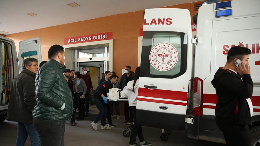 hastane ambulans aa 2328006 5BRNCD