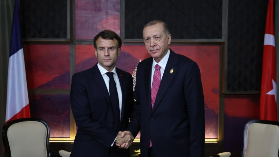 recep tayyip erdogan macron 2314630 6NXTXy