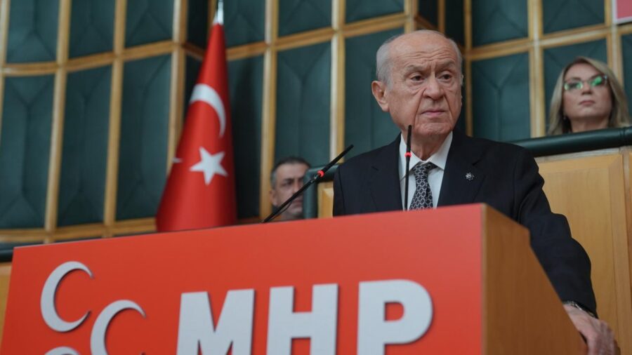 bahceli 2302754 I7yZbf