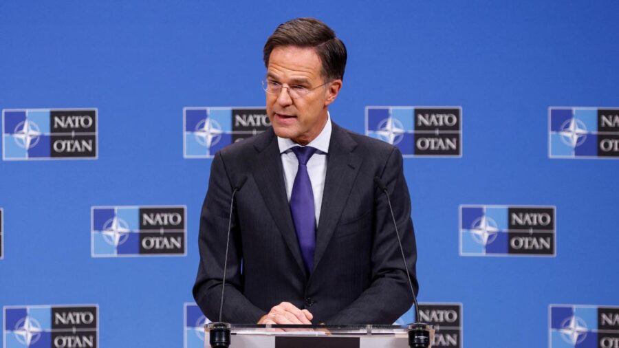 mark rutte re 2324553 MKDPxz